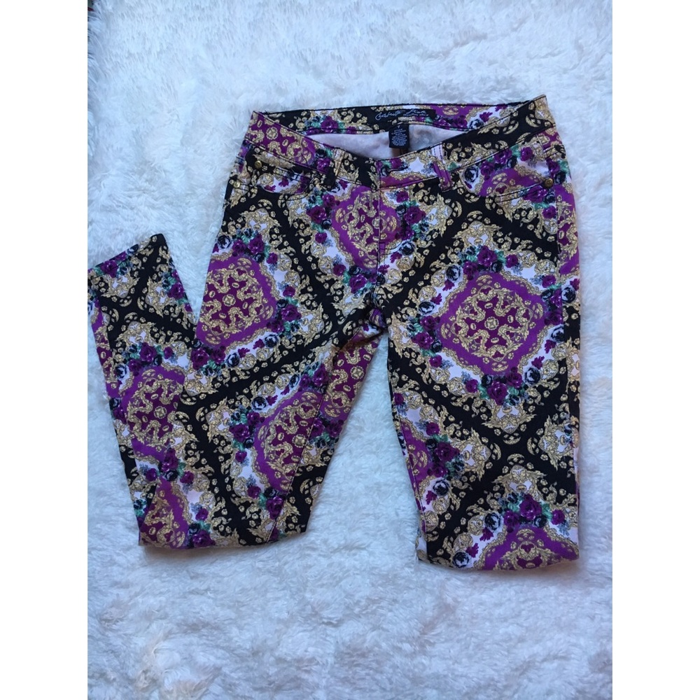 Foxy fuchsia print jeans